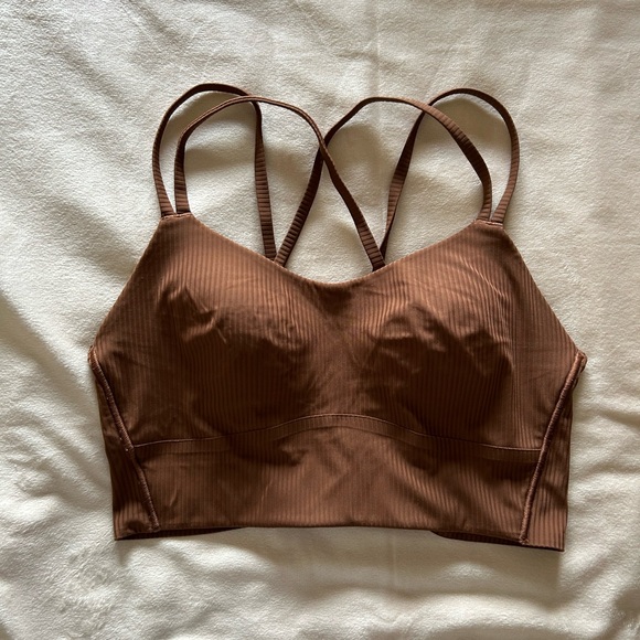 Like a cloud long line Lululemon bra (size 6) - Picture 3 of 4